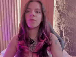 lydhia97's Live Sex Cam Show