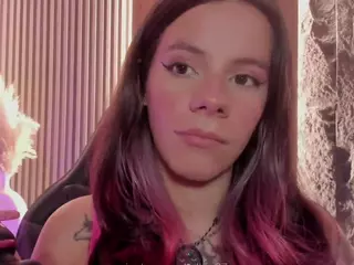lydhia97's Live Sex Cam Show
