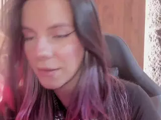 lydhia97's Live Sex Cam Show