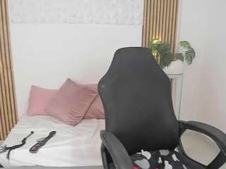 valeria-acosta Live Webcam on CamSoda