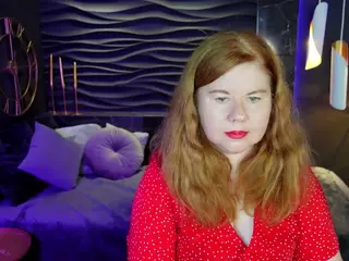 EmiliaFox's Live Sex Cam Show