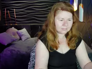 EmiliaFox's Live Sex Cam Show