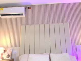 cielo-evans Live Webcam on CamSoda