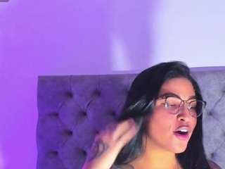 mabell-fox — LIVE on Camsoda