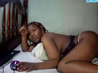 queenloovee webcam model