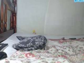 queenloovee live webcam show