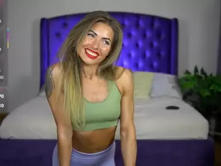nikki-moore's Live Sex Cam Show