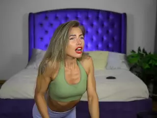 nikki-moore's Live Sex Cam Show