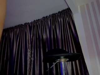  hannabyron chat room