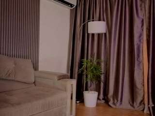 hannabyron's CamSoda show and profile