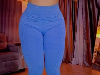 hannabyron's CamSoda show and profile