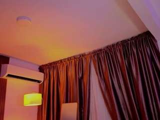 hannabyron's CamSoda show and profile