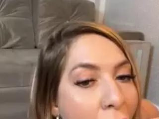 Hanna Byron's Live Sex Cam Show
