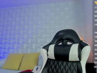 iris-torrez live cam