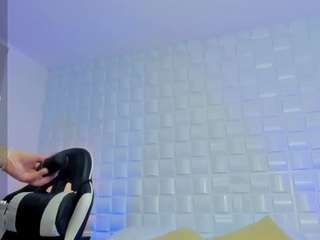 iris-torrez live webcam show