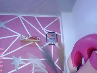 lucybeatifull live cam profile