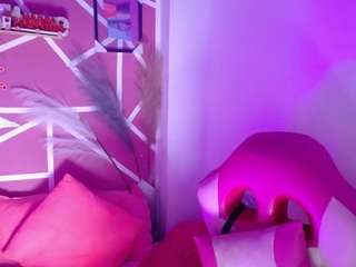 lucybeatifull webcam