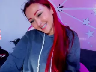 lucybeatifull's Live Sex Cam Show