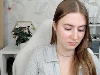 meganxcute's CamSoda show and profile