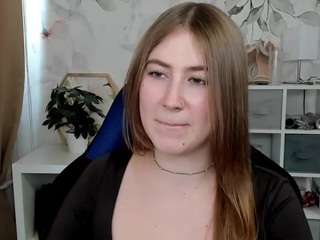 meganxcute Dom live webcam