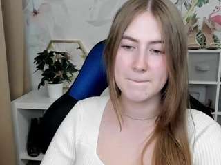 MeganxCute live cam preview