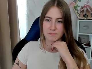MeganxCute live cam preview