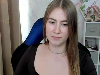 MeganxCute live cam preview