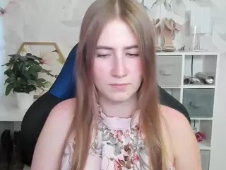 MeganxCute's Live Sex Cam Show
