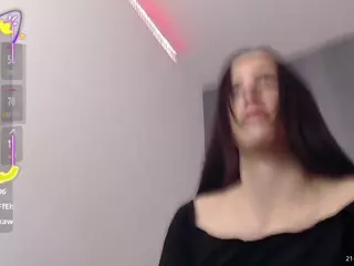 Amira's Live Sex Cam Show