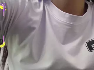Amira's Live Sex Cam Show