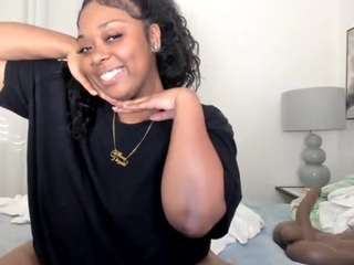 LivePlay sexy online webcams