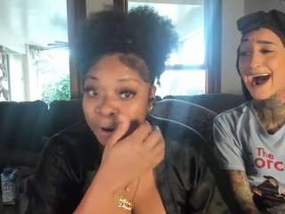 siennadivyne Live Webcam on CamSoda