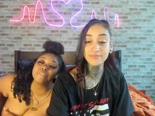 siennadivyne Live Webcam on CamSoda