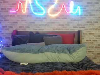 Live webcam model siennadivyne on Soda Cams