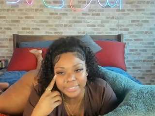 siennadivyne Live Webcam on CamSoda