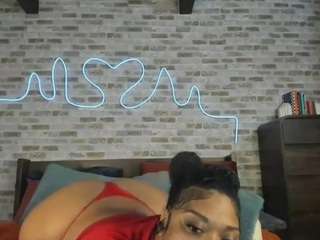 Sienna Divyne