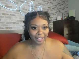 Sienna Divyne