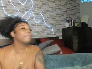 siennadivyne's live room