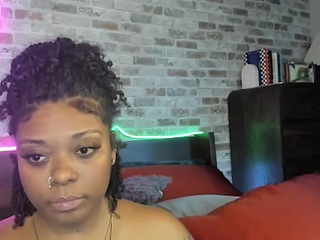 Sienna Divyne
