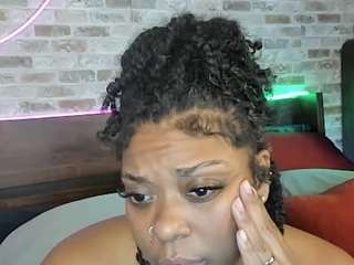 Sienna Divyne
