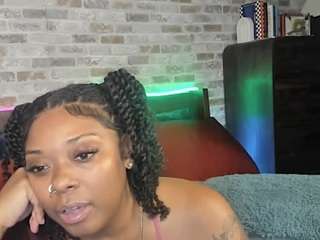 Sienna Divyne