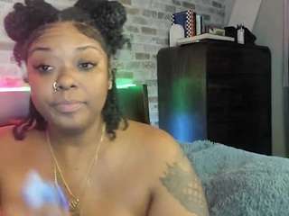 Sienna Divyne live cam preview