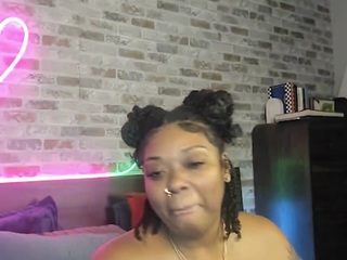 Sienna Divyne live cam preview