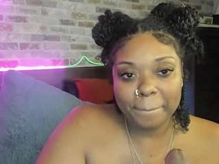 Sienna Divyne live cam preview