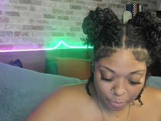 Sienna Divyne live cam preview