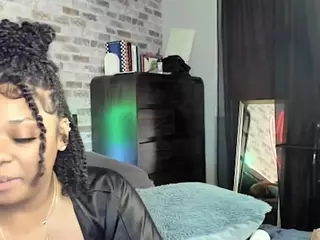 Sienna Divyne's Live Sex Cam Show
