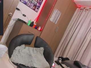 ivanisbigcock Live Webcam on CamSoda