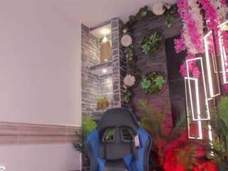 ValeryMagic-ts live webcam show