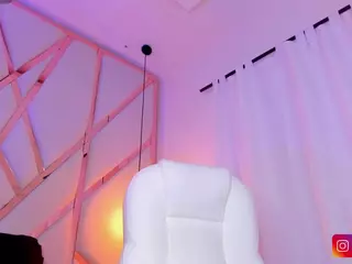 Miiss Charlotte's Live Sex Cam Show