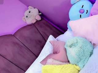 aliisson-doll webcam